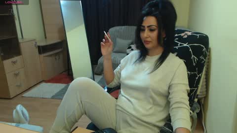 Snapshot of amazinerika chatting on 01.18.25 Amazinerika online show from 01.18.25