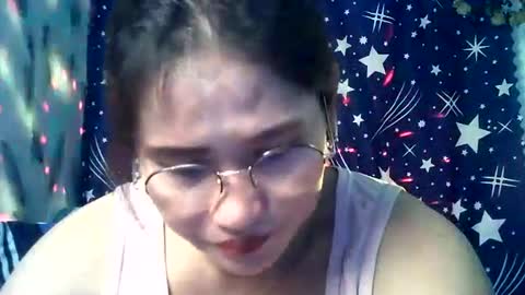 Snapshot of amazing_angel22 chatting on 02.19.26 amazing angel online show from 02.19.26