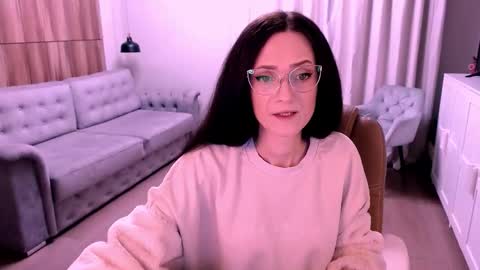 Snapshot of amazingeyes89 chatting on 04.02.26 Izza online show from 04.02.26