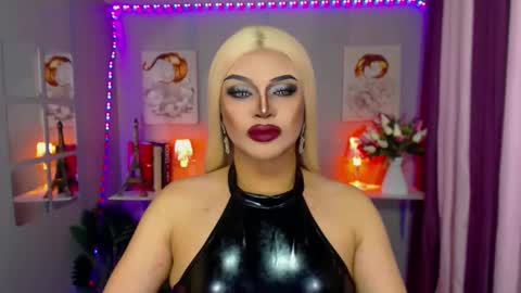 Snapshot of amazingfatcock_ts chatting on 01.04.25 MISS JAZMINE QUEEN OF HELLFIRE online show from 01.04.25