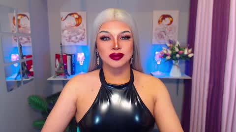 Snapshot of amazingfatcock_ts chatting on 01.09.25 MISS JAZMINE QUEEN OF HELLFIRE online show from 01.09.25