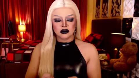 Snapshot of amazingfatcock_ts chatting on 10.24.25 MISS JAZMINE QUEEN OF HELLFIRE online show from 10.24.25