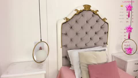 Sara online show from 12.19.24