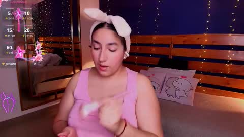 Snapshot of ambar_lover chatting on 09.15.25 Ambar online show from 09.15.25