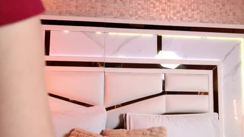 Julieta  online show from 10.10.25