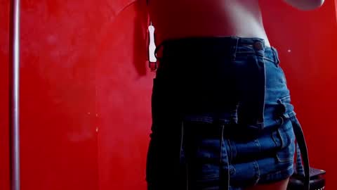 ambar_roux1 online show from 02.26.25