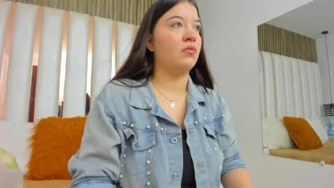 Snapshot of ambargills chatting on 01.17.26 AmbarGills online show from 01.17.26