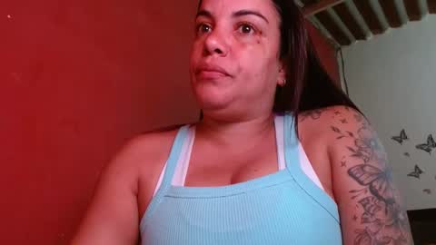 Snapshot of ambarmilf09 chatting on 10.16.25 ambarmilf09 online show from 10.16.25