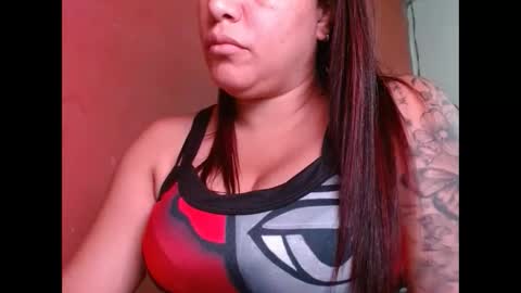 Snapshot of ambarmilf09 chatting on 10.17.25 ambarmilf09 online show from 10.17.25
