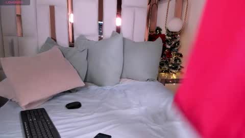 ambel_rose online show from 12.15.25