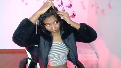 Snapshot of amber__777 chatting on 10.21.25 amber__777 online show from 10.21.25