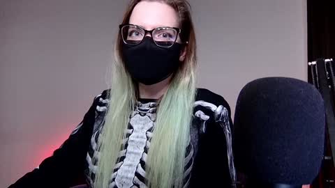 Amber non-nude model online show from 12.02.24