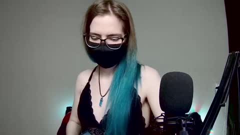 Amber non-nude model online show from 12.30.24