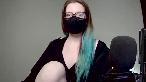 Amber non-nude model online show from 02.20.25