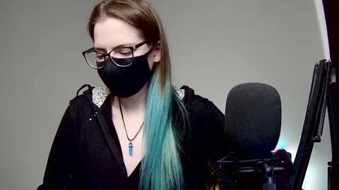 Amber non-nude model online show from 02.21.25