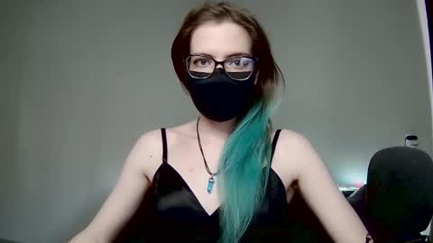 Amber non-nude model online show from 03.04.25