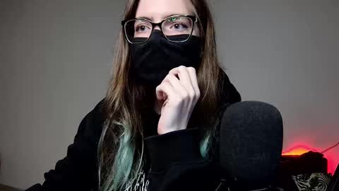 Amber non-nude model online show from 09.27.25