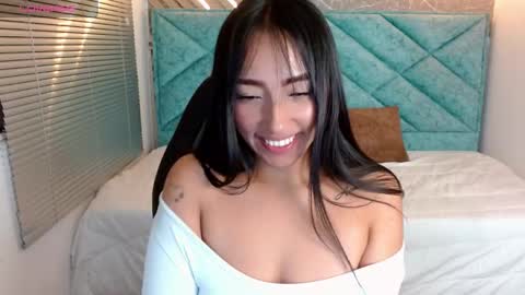 Snapshot of amber_morgan1 chatting on 12.27.24 Amber online show from 12.27.24