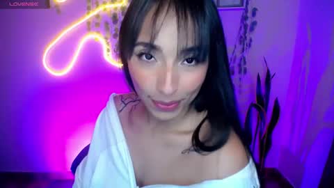 Snapshot of amber_morgan1 chatting on 02.06.25 Amber online show from 02.06.25