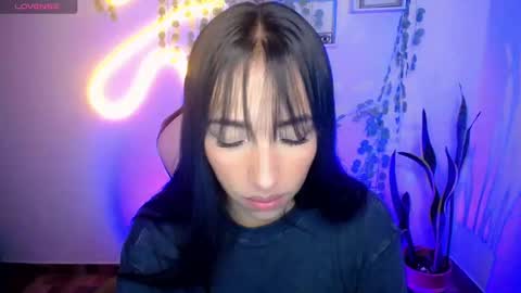 Snapshot of amber_morgan1 chatting on 02.12.25 Amber online show from 02.12.25