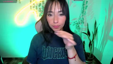 Snapshot of amber_morgan1 chatting on 02.22.25 Amber online show from 02.22.25