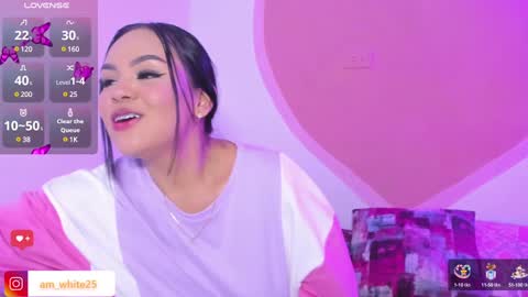 amber_white25 online show from 01.28.25