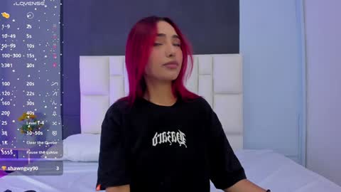 Amber Baker  online show from 01.20.25