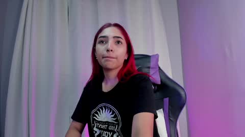 Amber Baker  online show from 02.07.25