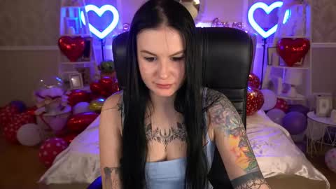 Snapshot of amberdismond chatting on 02.25.25 Anna online show from 02.25.25