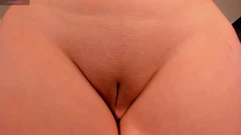 Snapshot of amberfarrell chatting on 10.13.25 Amber online show from 10.13.25