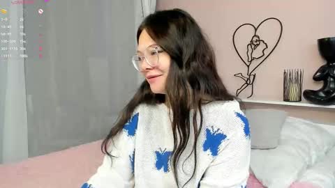 Taya online show from 09.15.25