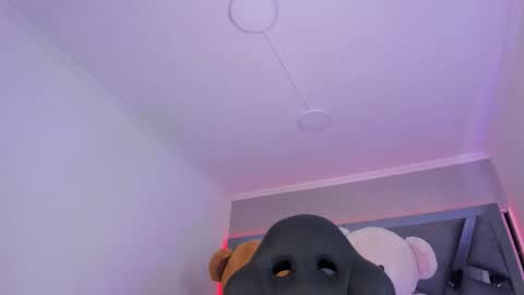 Amber  online show from 09.17.25