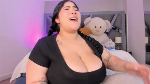 Amber  online show from 10.18.25