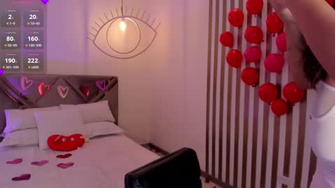 Amber  online show from 02.15.25