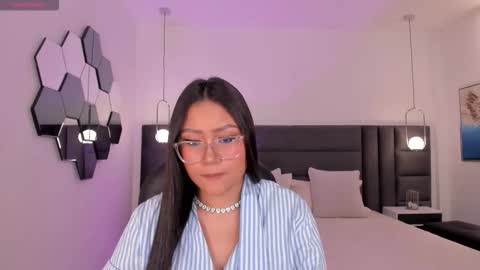 Amber  online show from 10.17.25