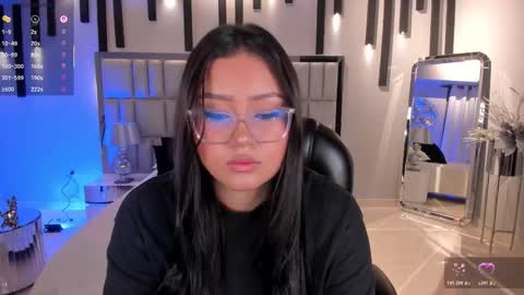 Amber  online show from 11.06.25