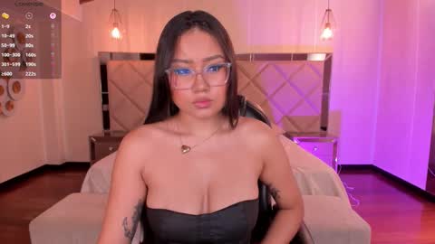 Amber  online show from 11.18.25