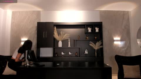 Amber  online show from 11.26.25