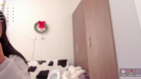 Snapshot of ambermiller04 chatting on 12.05.24 Amber online show from 12.05.24