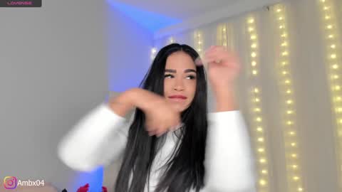 Snapshot of ambermiller04 chatting on 01.03.25 Amber online show from 01.03.25