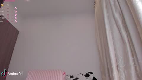 Snapshot of ambermiller04 chatting on 02.09.25 Amber online show from 02.09.25