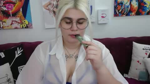 Amber online show from 10.07.25