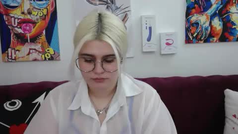 Amber online show from 10.08.25