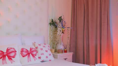 Amberseyes online show from 03.20.26