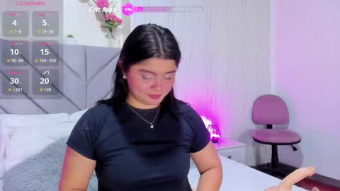 Snapshot of ambersinner chatting on 10.27.25 Amber Sinner online show from 10.27.25