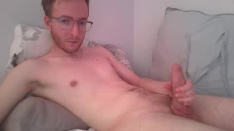 Snapshot of amekatt chatting on 12.14.25 Amekatt online show from 12.14.25