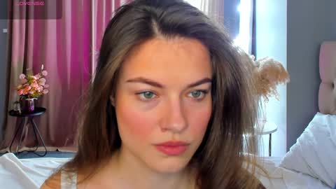 Ameli Lorans online show from 02.06.25