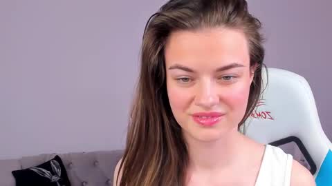 Ameli Lorans online show from 02.23.25