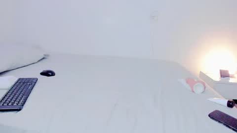 Snapshot of amelia71477 chatting on 01.21.25 Amelia Hot online show from 01.21.25