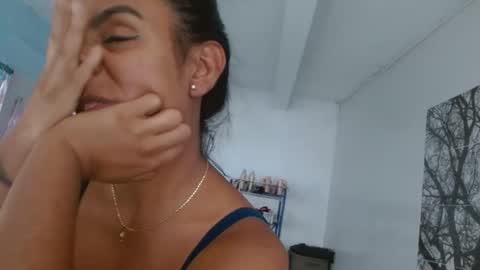 Snapshot of amelia_2023 chatting on 09.08.25 amelia  online show from 09.08.25